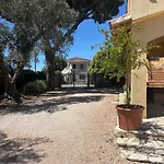 Podere 406 Bed & Breakfast 4*